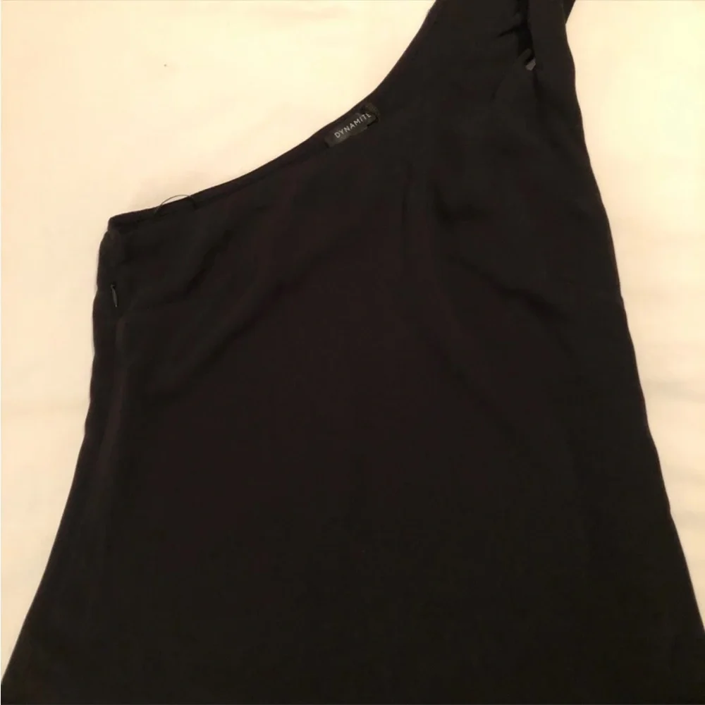 Dynamite One Shoulder Top - Picture 4 of 7